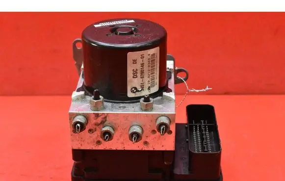 BMW 7 F01 F02 F03 F04 ABS Pump 6790146