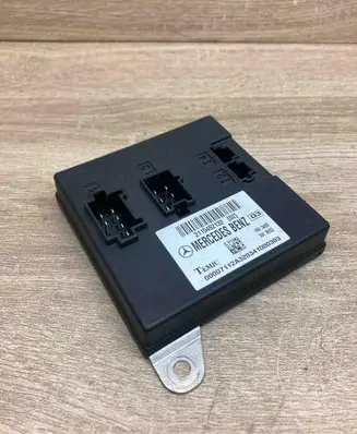 Mercedes-Benz E W211 Comfort/convenience module 2115452132