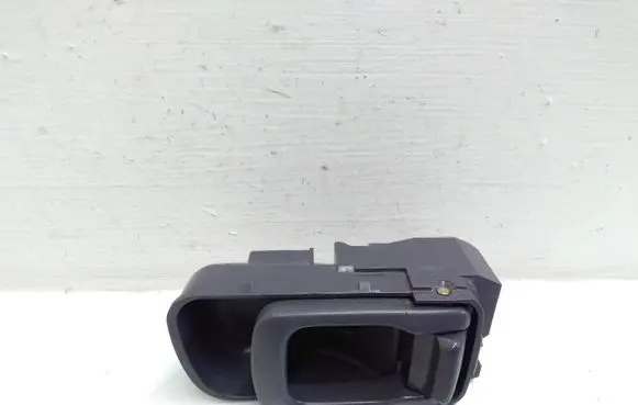 Nissan Navara D22 Rear door interior handle