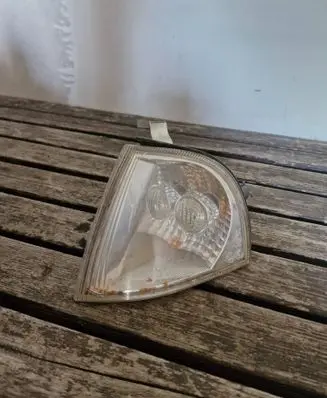 Skoda Octavia Mk1 (1U) Front indicator light