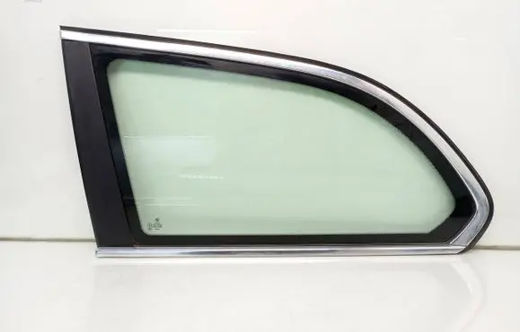 BMW 5 E60 E61 Rear side window 7057408 43r-007951