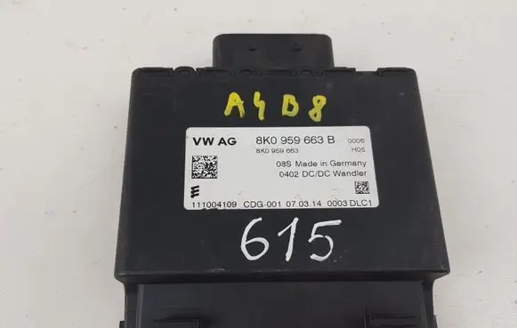 Audi A4 S4 B8 8K Voltage converter/converter module 8K0959663B