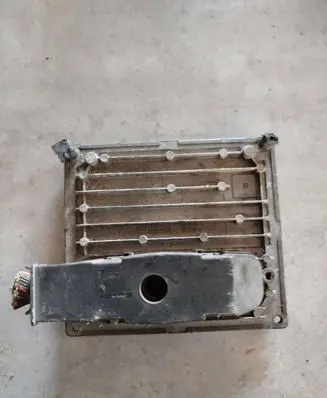 Ford Fiesta Engine control unit/module 4s6112a650se 4s61-12a650-se