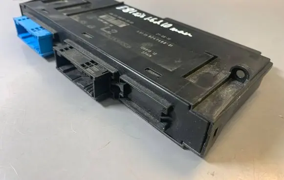 BMW 5 E39 Comfort/convenience module 9247468