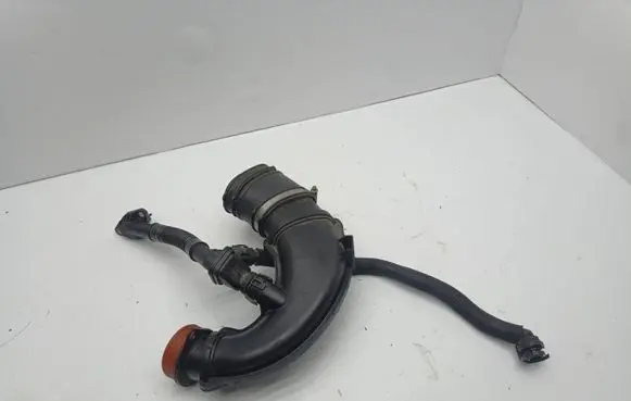 BMW 7 F01 F02 F03 F04 Turbo air intake inlet pipe/hose 10991210