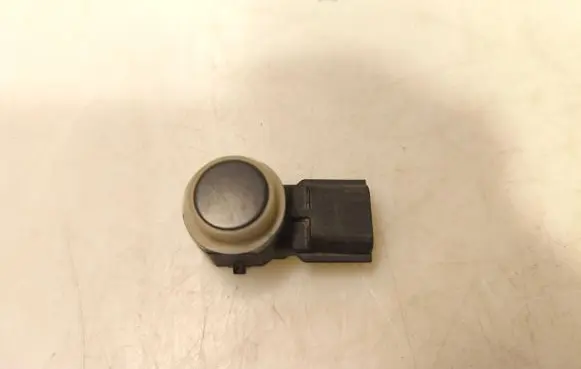 Renault Trafic III (X82) Parking PDC sensor 284429097R 303957 260218213