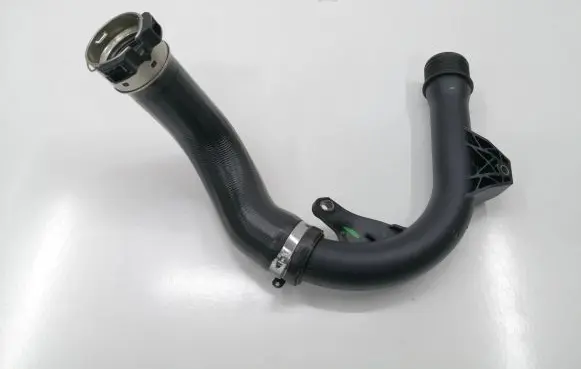 Renault Clio V Intercooler hose/pipe 310000195603
