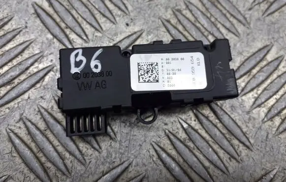 Volkswagen PASSAT B6 Steering angle sensor 3C0959654