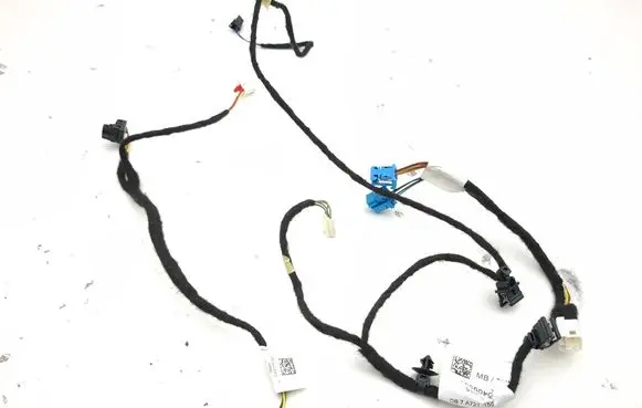 Mercedes-Benz GLC AMG Rear door wiring loom A2059061805 A2055409591