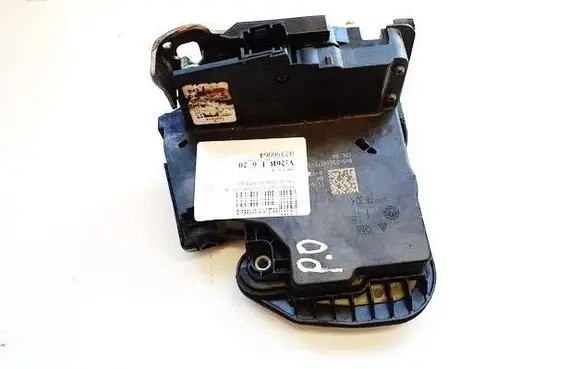 Opel Astra K Front door lock 915C303907218S