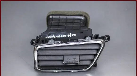 KIA Ceed Dash center air vent grill 97410A2900
