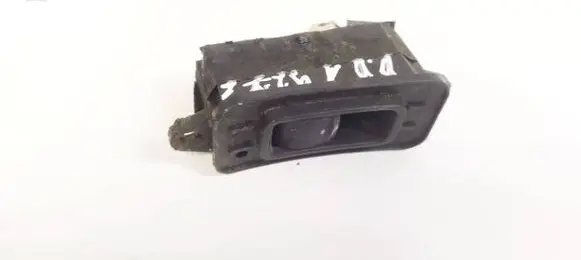 Subaru Legacy Electric window control switch S040