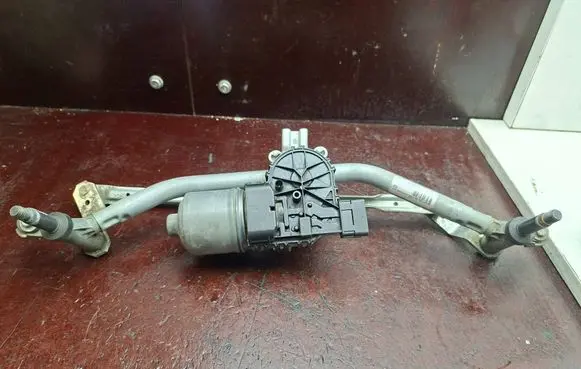 Peugeot 208 I Front wiper linkage and motor 3397021391