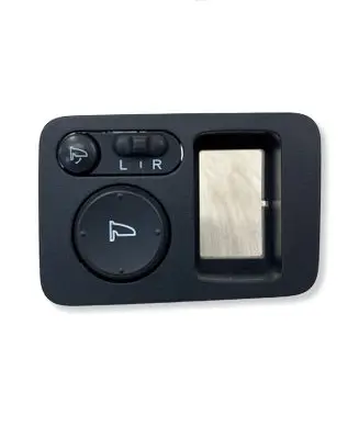 Honda CR-V Wing mirror switch M33212