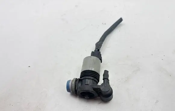 Toyota Auris E180 Windscreen/windshield washer pump 1020974001 171122C 852737