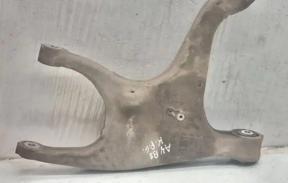 Audi A4 S4 B8 8K Rear control arm 8K0505311J