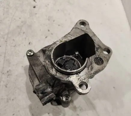 Renault Scenic II - Grand scenic II Vacuum pump D163R720562