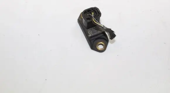 Volkswagen PASSAT CC Acceleration sensor 3C0907651