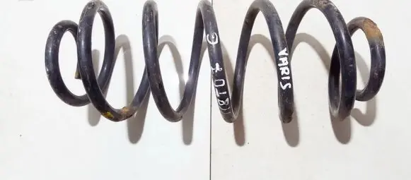 Toyota Yaris Rear coil spring