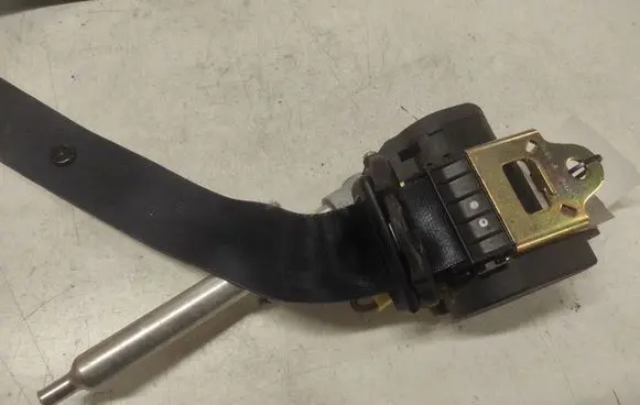 Audi A6 S6 C5 4B Front seatbelt 0566021300