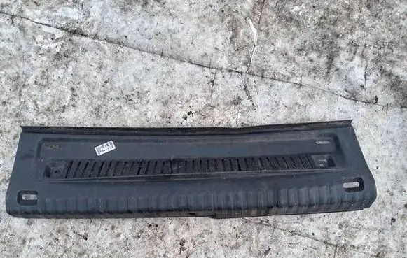 Volkswagen Tiguan Other trunk/boot trim element 5n0863459