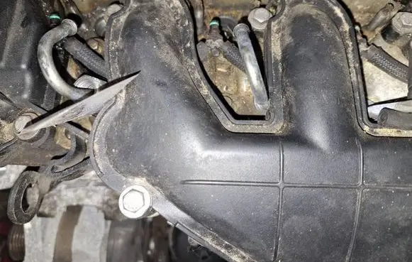 Volvo V50 Intake manifold