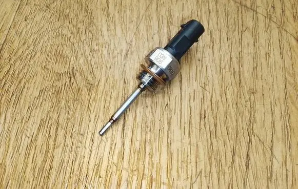 Porsche Macan (95B) Intake air temperature sensor 03N906081D