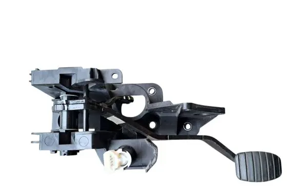 Renault Twingo III Brake pedal 465014775R 7RPP147750 152051561
