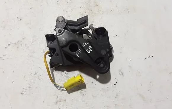BMW 5 F10 F11 Engine bonnet (hood) release handle 7184442
