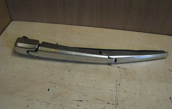 KIA Soul Rear wiper blade arm 6R6955707B