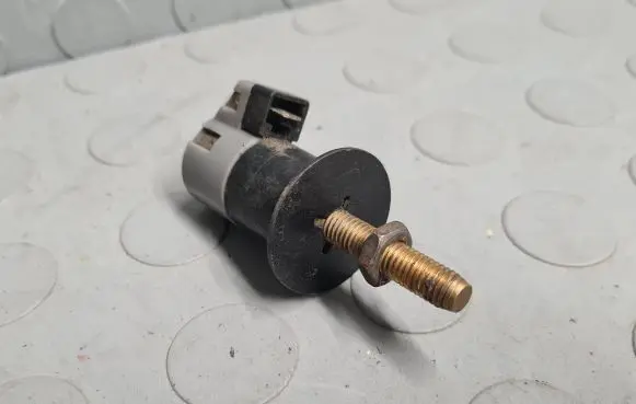 BMW 5 E39 Sensor 1181103