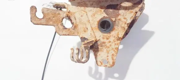 Fiat Idea Bracket in trunk/boot 