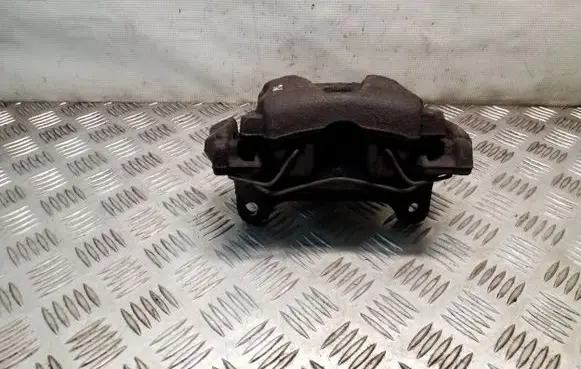 Volkswagen Tiguan Front brake caliper