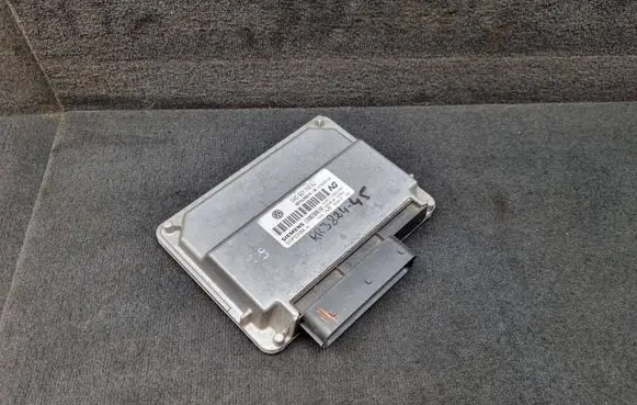 Volkswagen Touareg I Transfer box differential control unit 0AD927755AJ