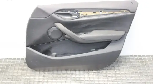 BMW X1 E84 Front door card panel trim 9127204 2992858