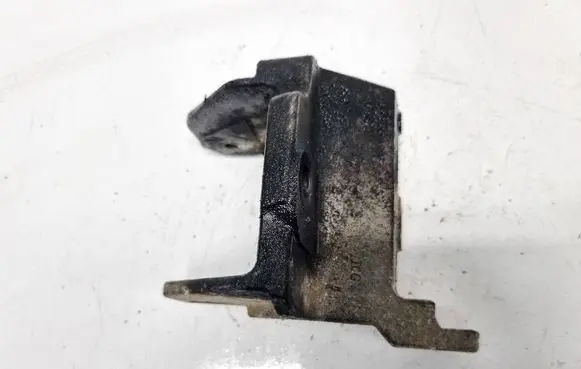 Chrysler Sebring (JS) Engine mounting bracket 05085512AE