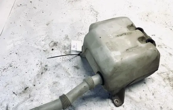 Honda Accord Windshield washer fluid reservoir/tank