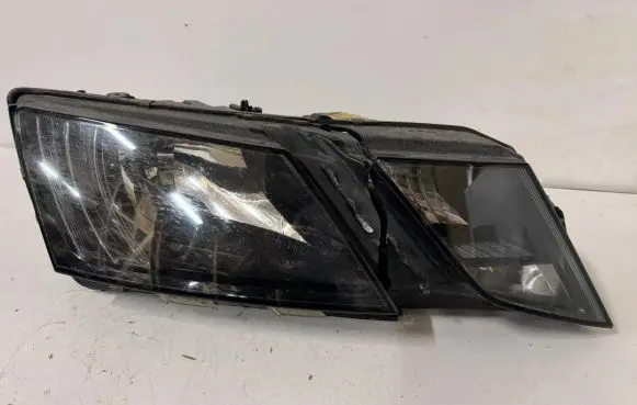 Skoda Octavia Mk3 (5E) Headlight/headlamp 5E1941016C LE15A6368 030110420200