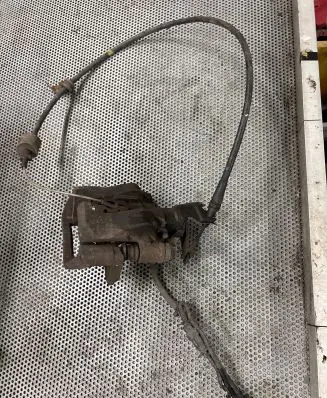 Iveco Daily 35.8 - 9 Brake caliper pad carrier rear