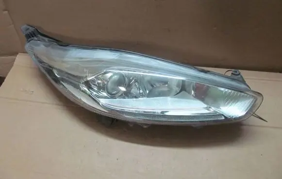Ford Fiesta Headlight/headlamp C1BB13W029 1090041 E25PL6390
