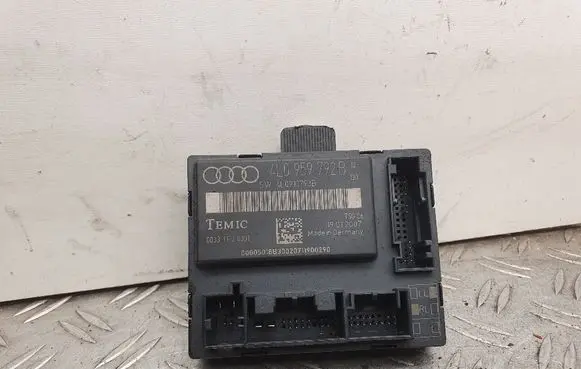 Audi Q7 4L Door control unit/module 4L0959792B