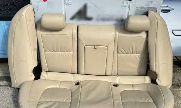 Jaguar XF X250 Rear seat 