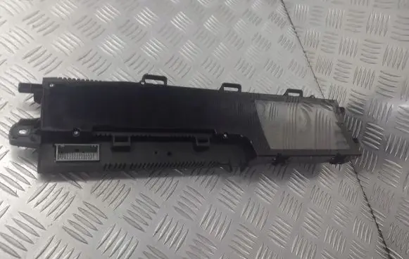 Renault Scenic II - Grand scenic II Tachometer 8200487228
