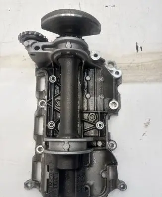 Skoda Fabia Mk2 (5J) Balance shaft 045103127D 045103303A 045103331