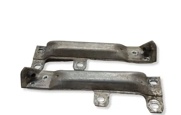 BMW 5 F10 F11 Front bumper shock/impact absorber 7158894 7158893