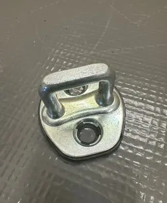KIA Sportage Front door lock