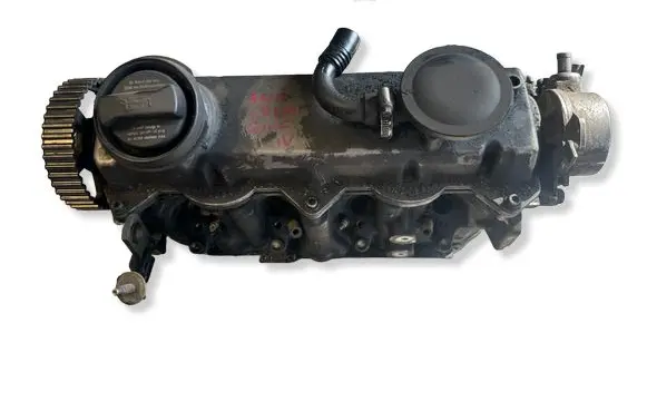 Volkswagen Golf IV Engine head 038103373E