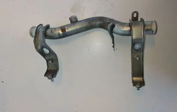 Lexus IS 220D-250-350 Engine coolant pipe/hose