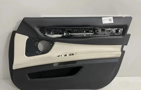 BMW 7 F01 F02 F03 F04 Front door card panel trim