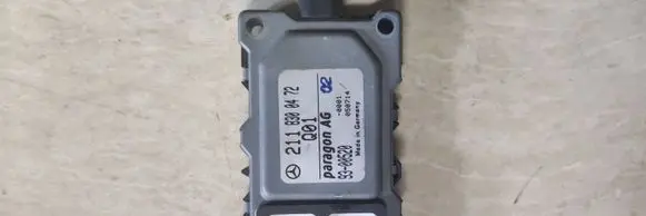Mercedes-Benz E W211 Air quality sensor 2118300472 9300520